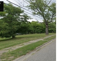 54 Bellevue St, Pontiac, MI 48342