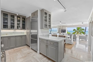 2895 Kalakaua Ave Unit 104, Honolulu, HI 96815