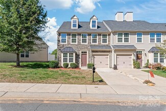 9510 Birkwood Ct, Charlotte, NC 28278