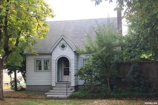 740 Shipping St NE, Salem, OR 97301