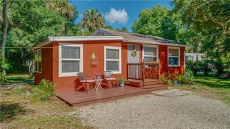 246 Delray Ave, Fort Myers, FL 33905