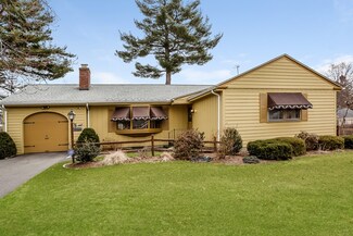 35 Sabin St, Indian Orchard, MA 01151