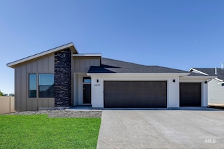 5231 E Burnte Peak St, Nampa, ID 83687