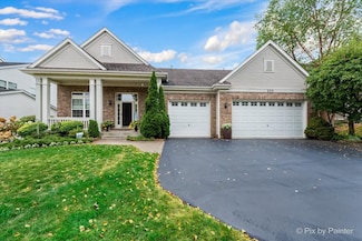 322 Foxford Dr Unit 1, Cary, IL 60013