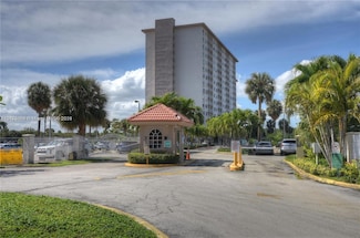 400 Kings Point Dr Unit 1031, Sunny Isles Beach, FL 33160
