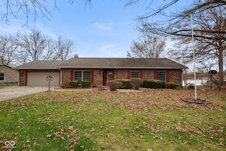 430 Mutton Creek Dr, Seymour, IN 47274