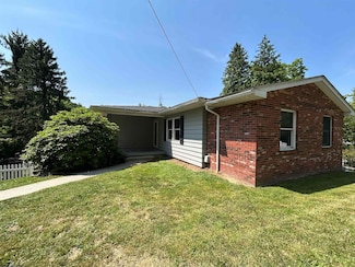 296 Old Cheat Rd, Morgantown, WV 26508