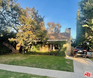 580 Lillian Way, Los Angeles, CA 90004