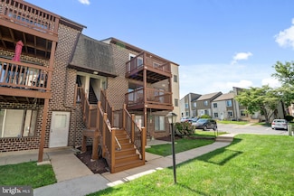 5200 Hilltop Dr Unit W-16, Brookhaven, PA 19015