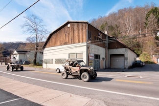 1002 Guyandotte Ave, Mullens, WV 25882