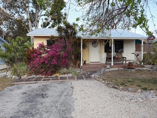 16 Drury Dr, Key Largo, FL 33037