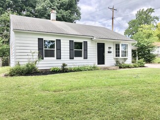 5023 S Camden Dr, Fort Wayne, IN 46825