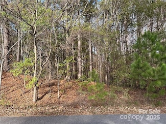 104 Sir Gregory Dr, Boiling Springs, NC 28152