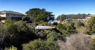 453 Seascape Resort Dr, Aptos, CA 95003