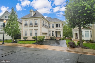 8385 Tillett Loop, Manassas, VA 20110