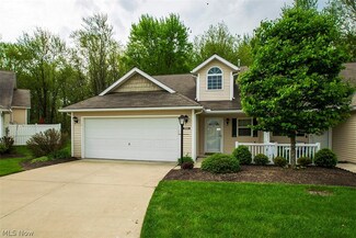 7691 Willow Woods Dr, North Olmsted, OH 44070