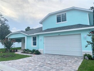 630 Athens St, Dunedin, FL 34698