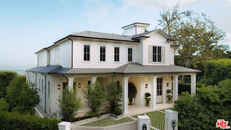 1682 San Onofre Dr, Pacific Palisades, CA 90272