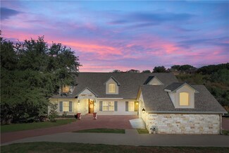 3401 N Ridge Dr, Waco, TX 76710