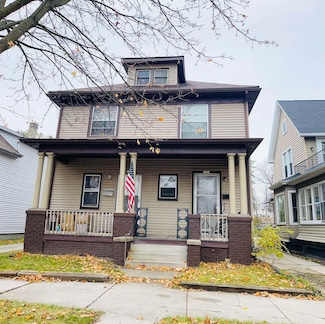 1530 N 10th St, Sheboygan, WI 53081