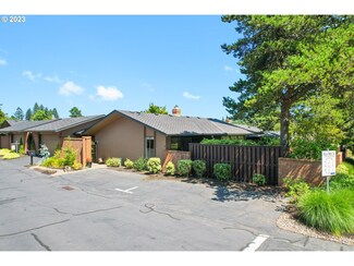 2 Condolea Dr Unit A80, Lake Oswego, OR 97035