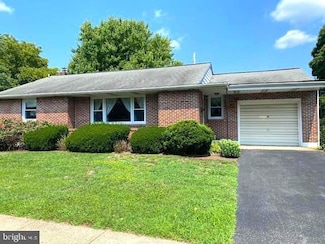 1519 Cherry Ln, Pottstown, PA 19464