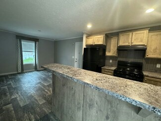 30 Randall Ave Unit 63, Keansburg, NJ 07734