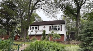 2 Roger Ave, Haskell, NJ 07420