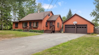 103 Morgan Ln, Millinocket, ME 04462