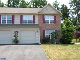 1406 Hillpoint Cir, Reading, PA 19608