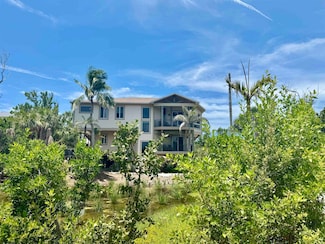 4353 Gulf Pines Dr, Sanibel, FL 33957