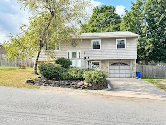 107 Burke St, Wilkes Barre, PA 18705