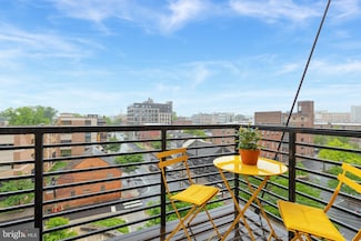 41 W Lemon St Unit 505, Lancaster, PA 17603