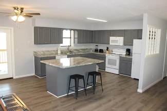1041 Red Bluff Rd, Marshall, AR 72650