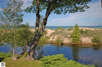 3/4 Great Lakes, Glen Arbor, MI 49636