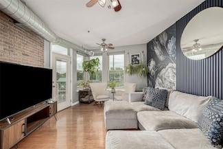 1313 S Clarkson St Unit 305, Denver, CO 80210