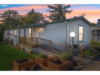 3500 SE Concord Rd Unit 2, Portland, OR 97267