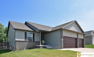 5020 W Gary Gately St, Lincoln, NE 68528
