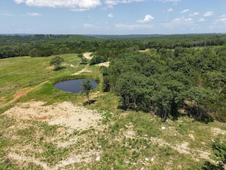 38A Honeysuckle Ln, Wiseman, AR 72587