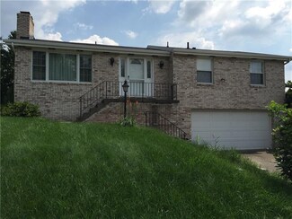 2122 James Dr, Pittsburgh, PA 15212