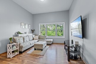 327 Arlanda Cir, Buffalo, MN 55313