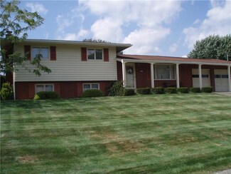 330 Rebecca Ave, Leechburg, PA 15656
