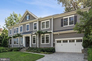 2354 N Quebec St, Arlington, VA 22207