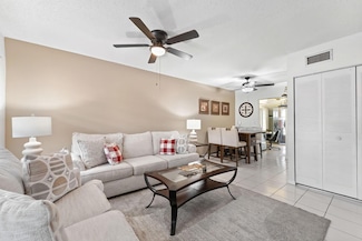 7610 NW 1st St Unit 204, Margate, FL 33063