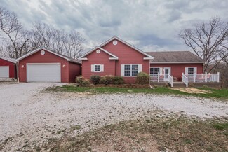 3475 County Road 2220, Huntsville, MO 65259