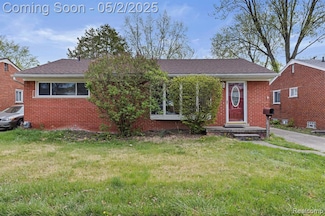 31615 Mackenzie Dr, Westland, MI 48185