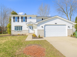 3032 W Vermont Ave, Waukegan, IL 60087