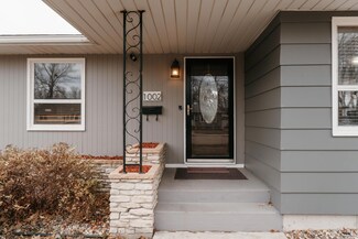 1002 Poplar Ave, Marshall, MN 56258