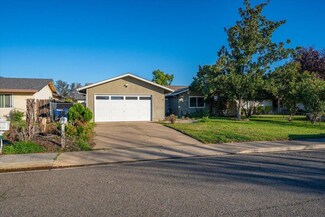 1525 Franzel Rd, Red Bluff, CA 96080