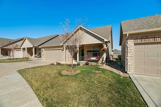 4928 N Prestwick Ave, Bel Aire, KS 67226
